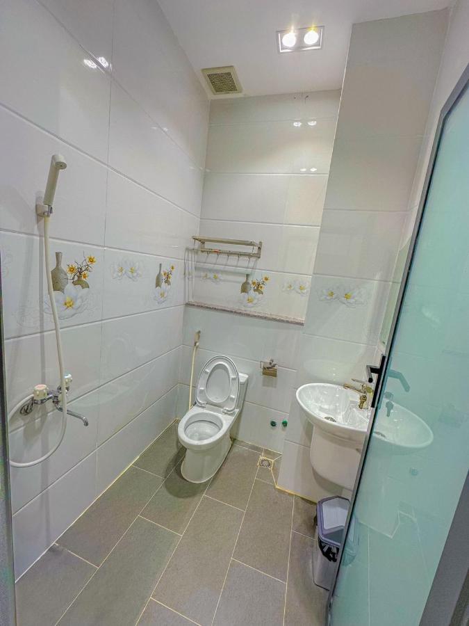 Nhan Tay 2 Hotel Can Tho Bagian luar foto