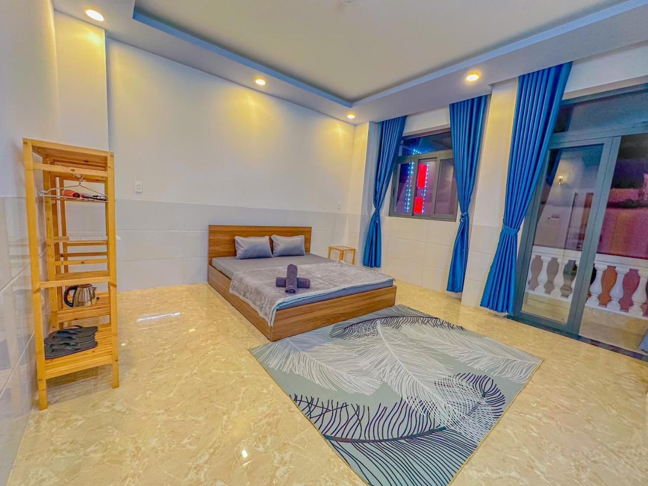 Nhan Tay 2 Hotel Can Tho Bagian luar foto