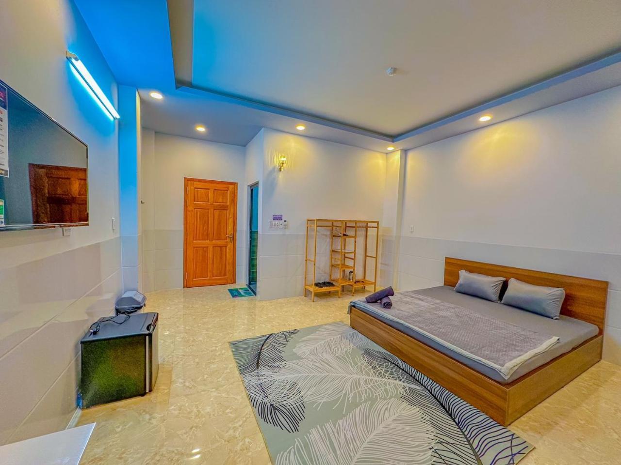 Nhan Tay 2 Hotel Can Tho Bagian luar foto