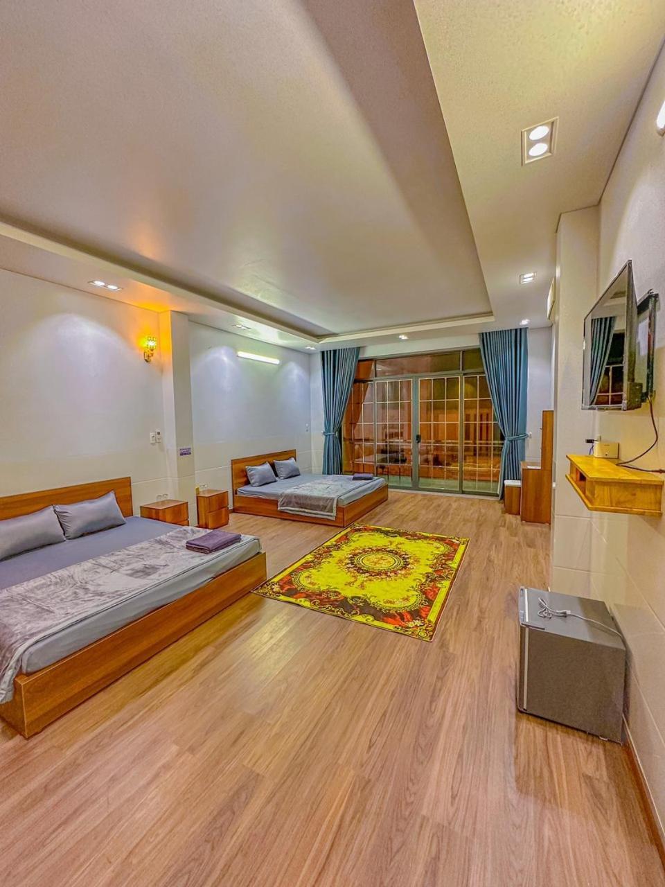Nhan Tay 2 Hotel Can Tho Bagian luar foto