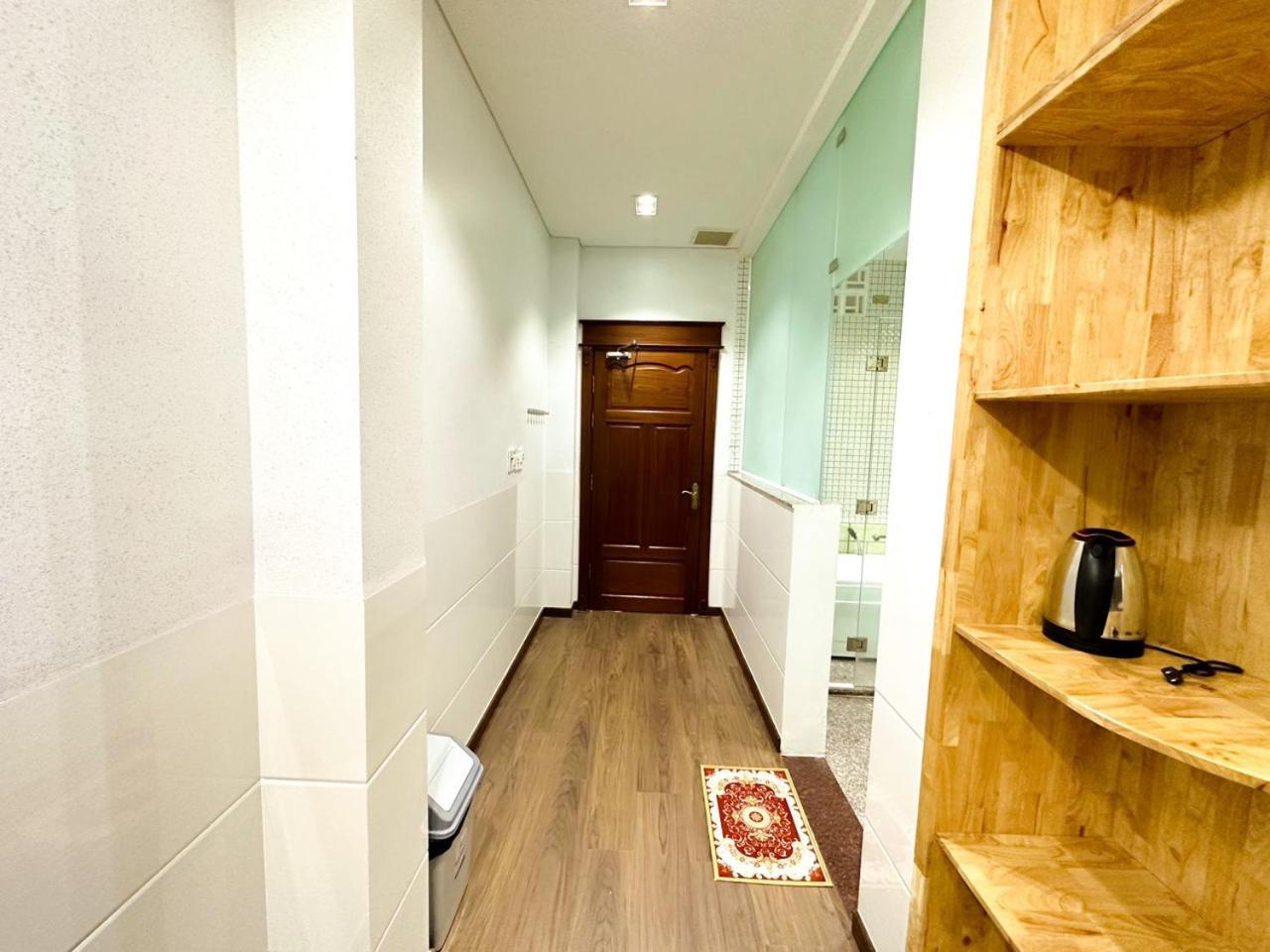 Nhan Tay 2 Hotel Can Tho Bagian luar foto